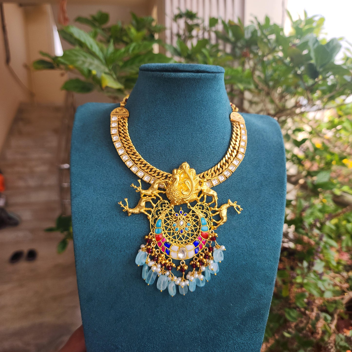 Jdau deer pendant with jalebi necklace