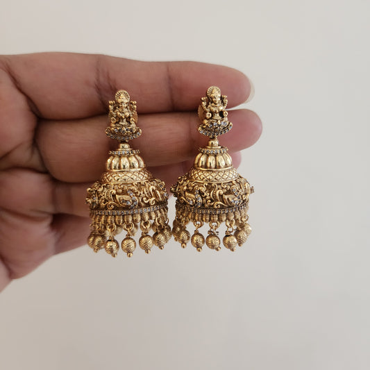 Antique lakshmijumkha in small size