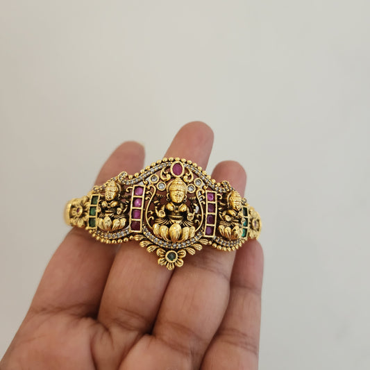 Lakshmi kemp stone bracelet