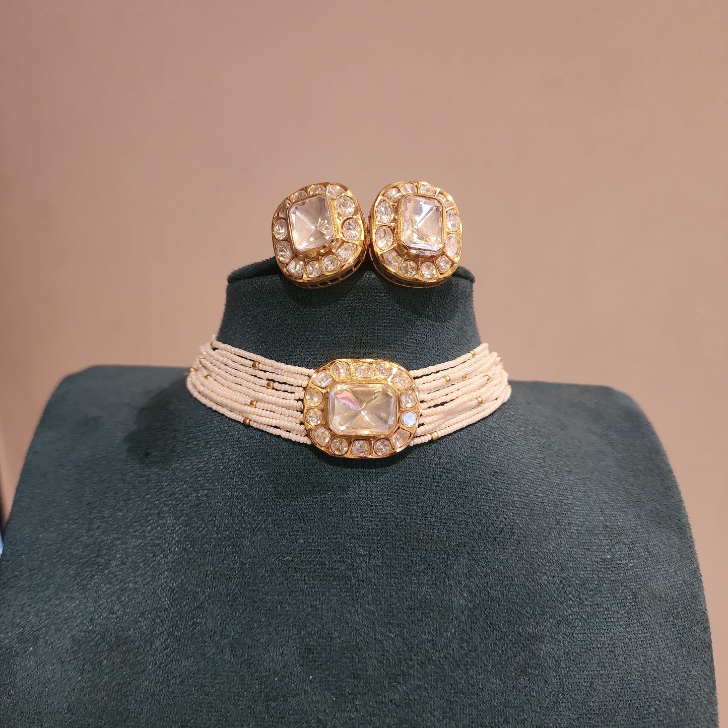 Midhuna- pearl amd polki choker set