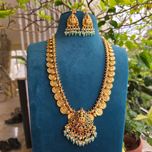 Vaidehi- antique gold finidh lakdhmi kasu with mango motifs haram