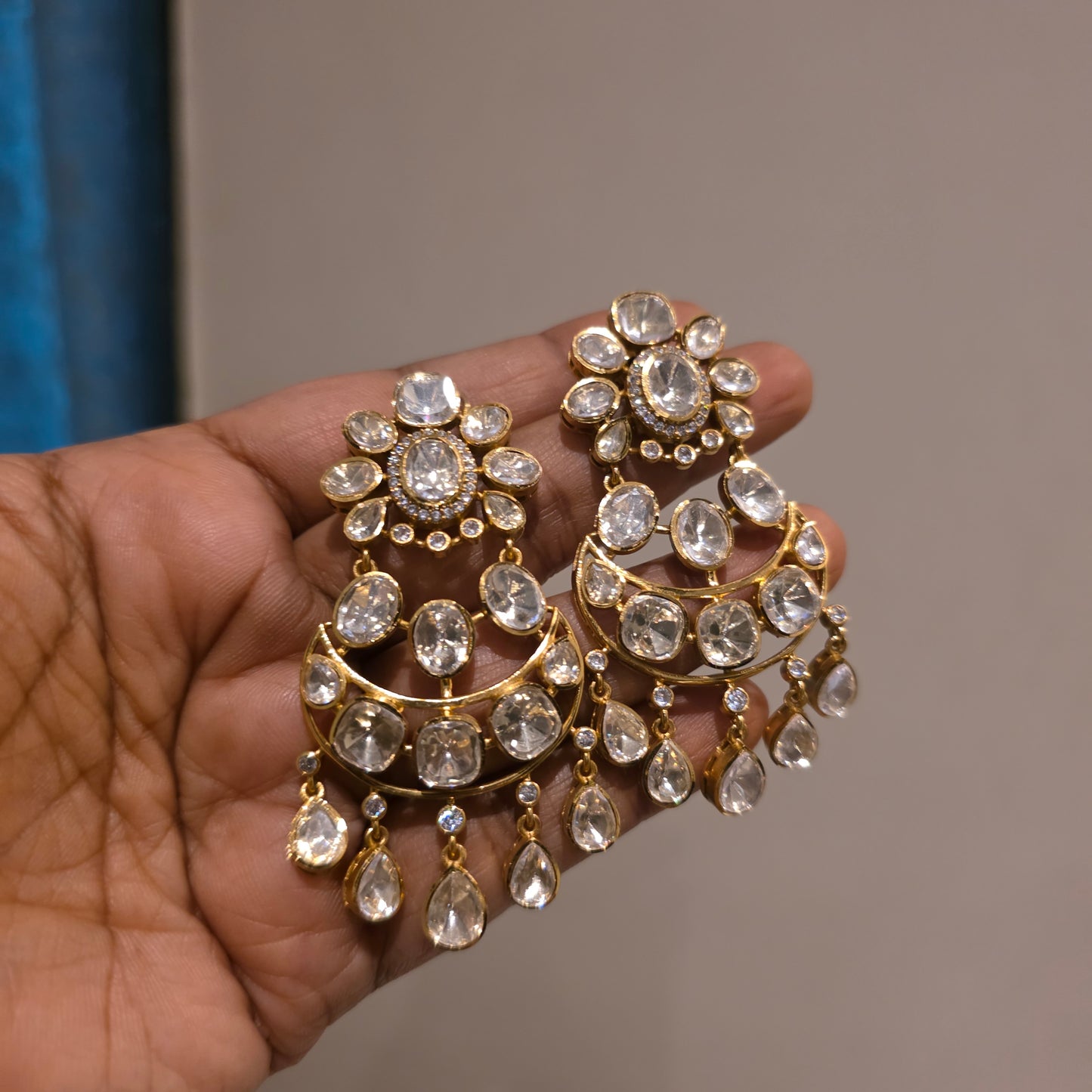 Meher- lv shade polki chandbalis