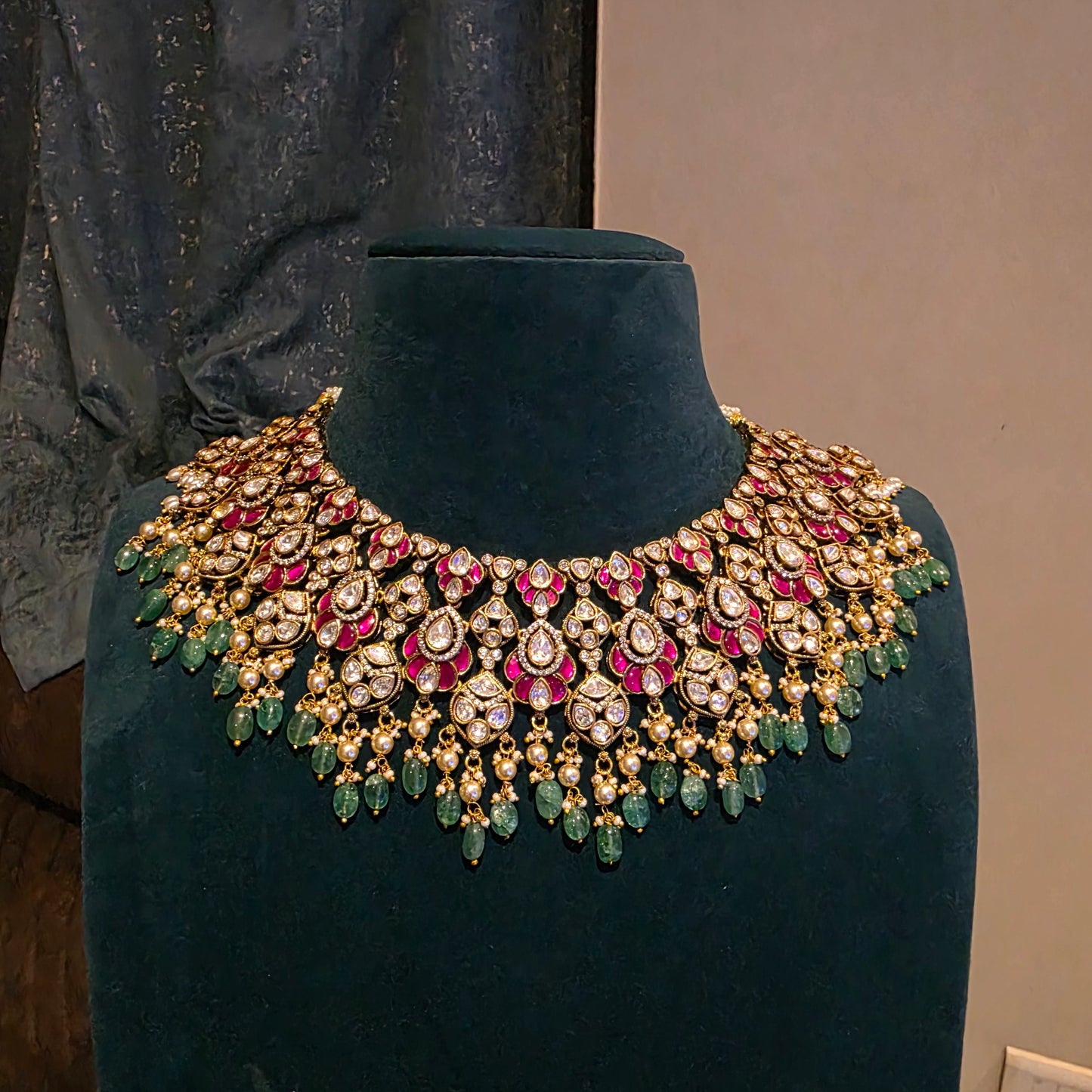 Varnika- moissanite and jadau neckset