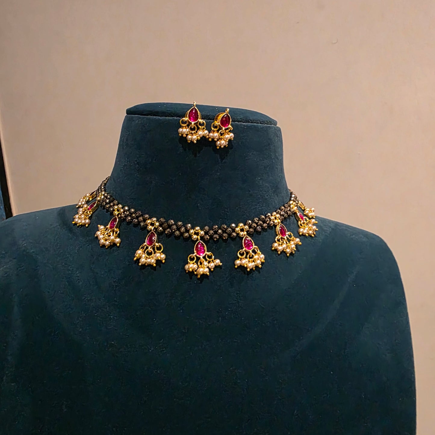 Neelima- black crystal neckset with jadau drops