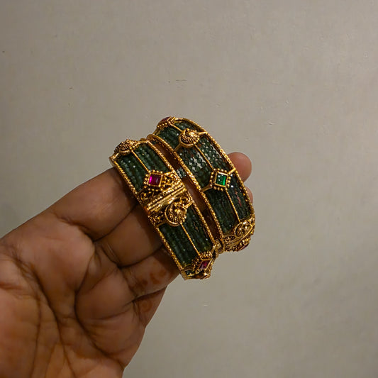 Vanya- green crystal bead bangles openable