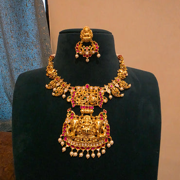 Nirmala- jadau kundan and moissanite neckset