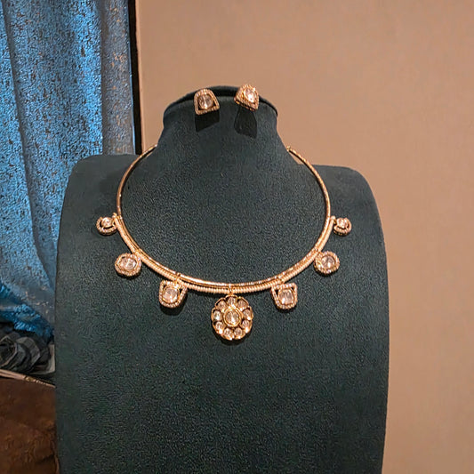 Kiara- polki drop hasli with pearl detailing
