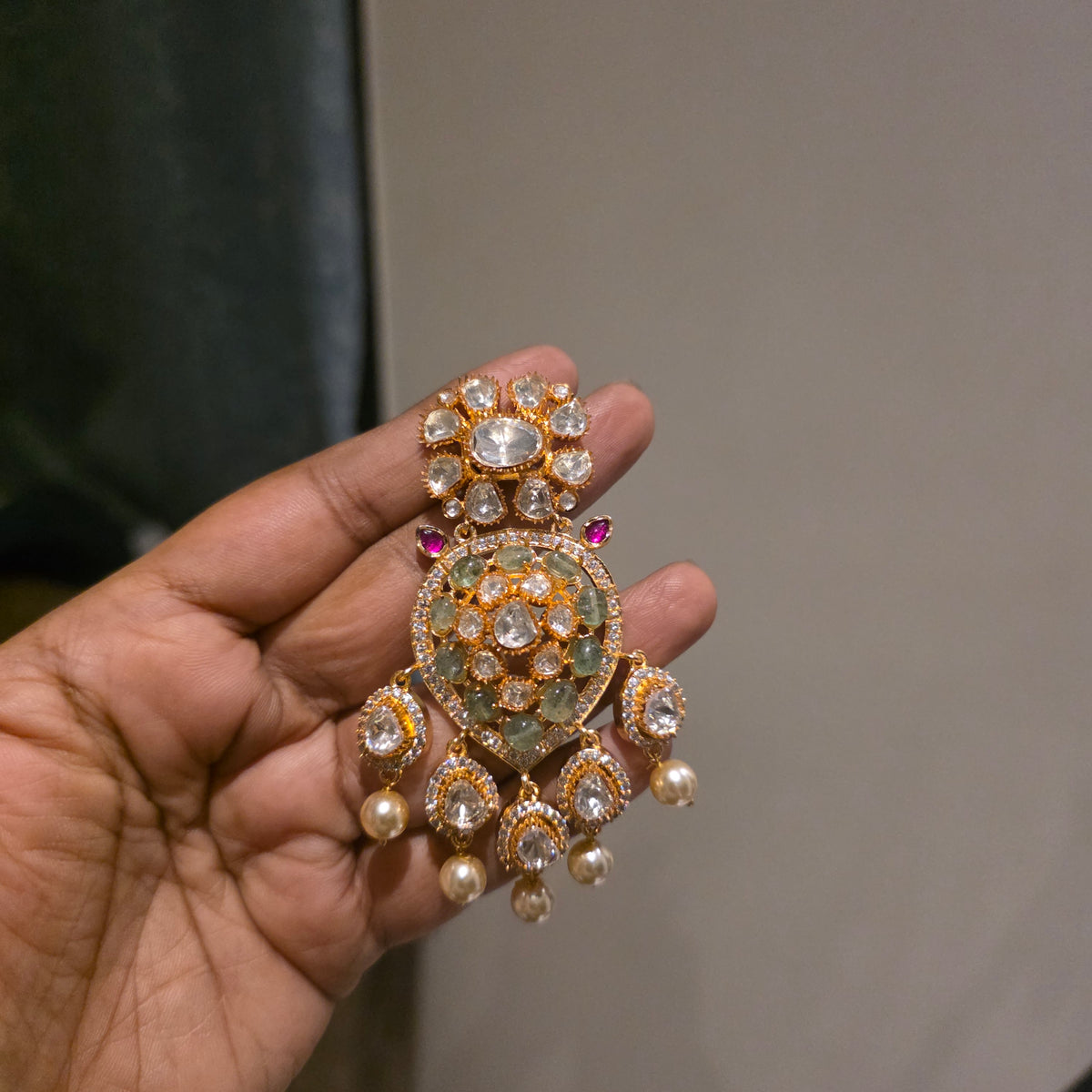 Sampangi-moissanite polki earrings