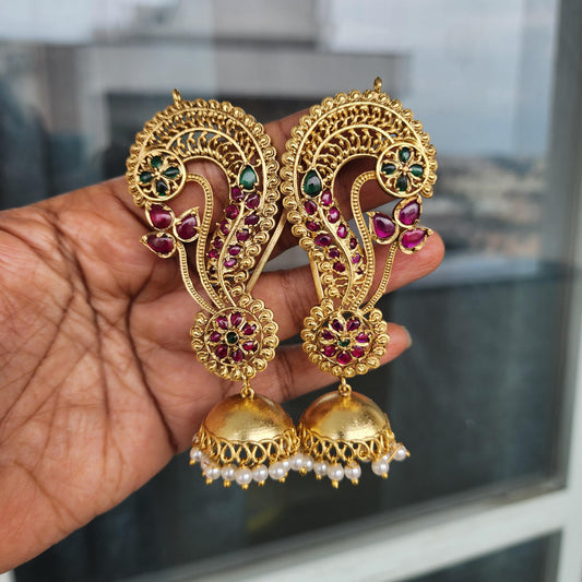 Traditional earcuff jumkha
