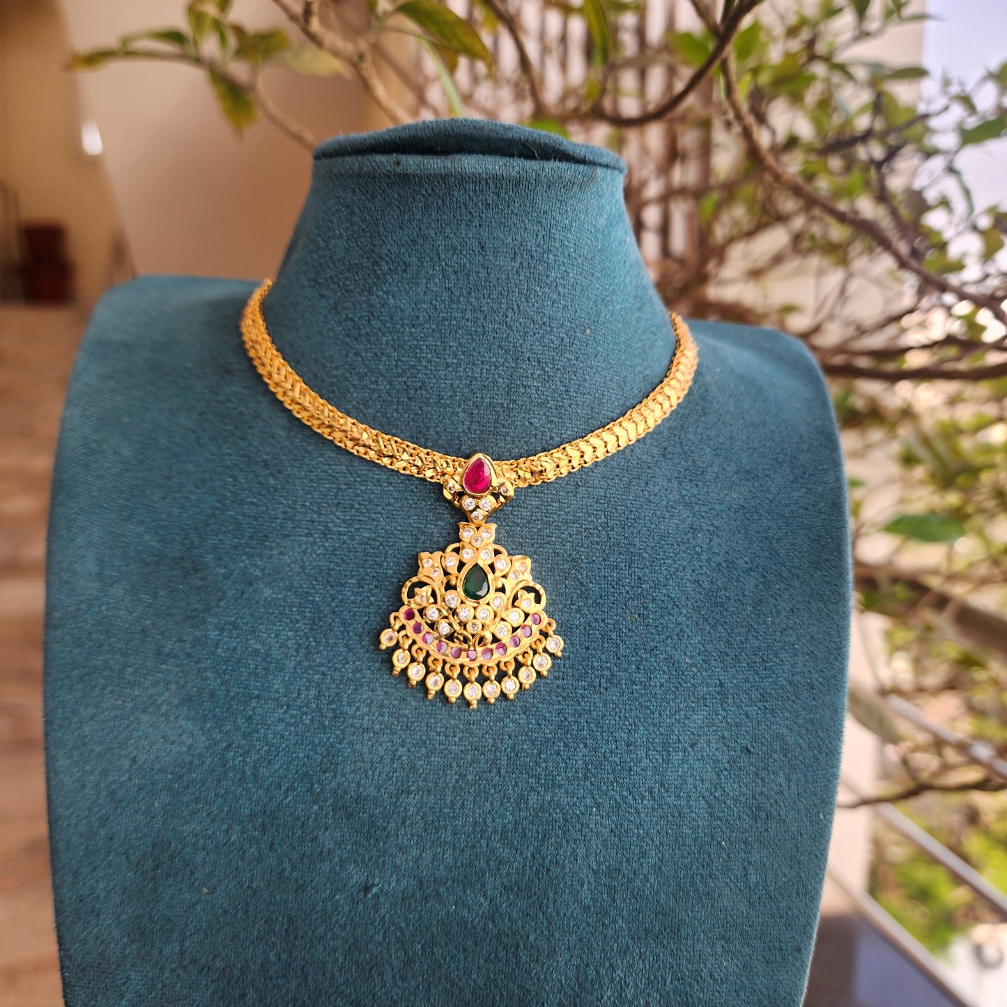 Mandakini-attigai in gold finish