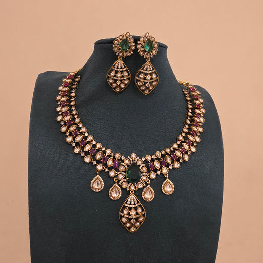 Mandakini victorian setting