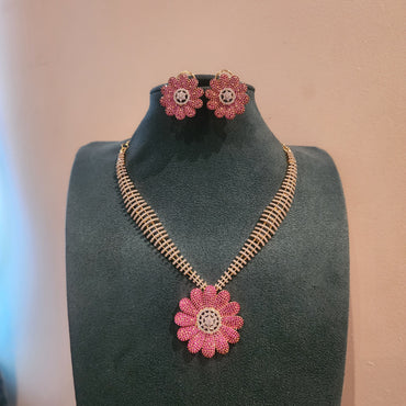 Diamond flower neckset