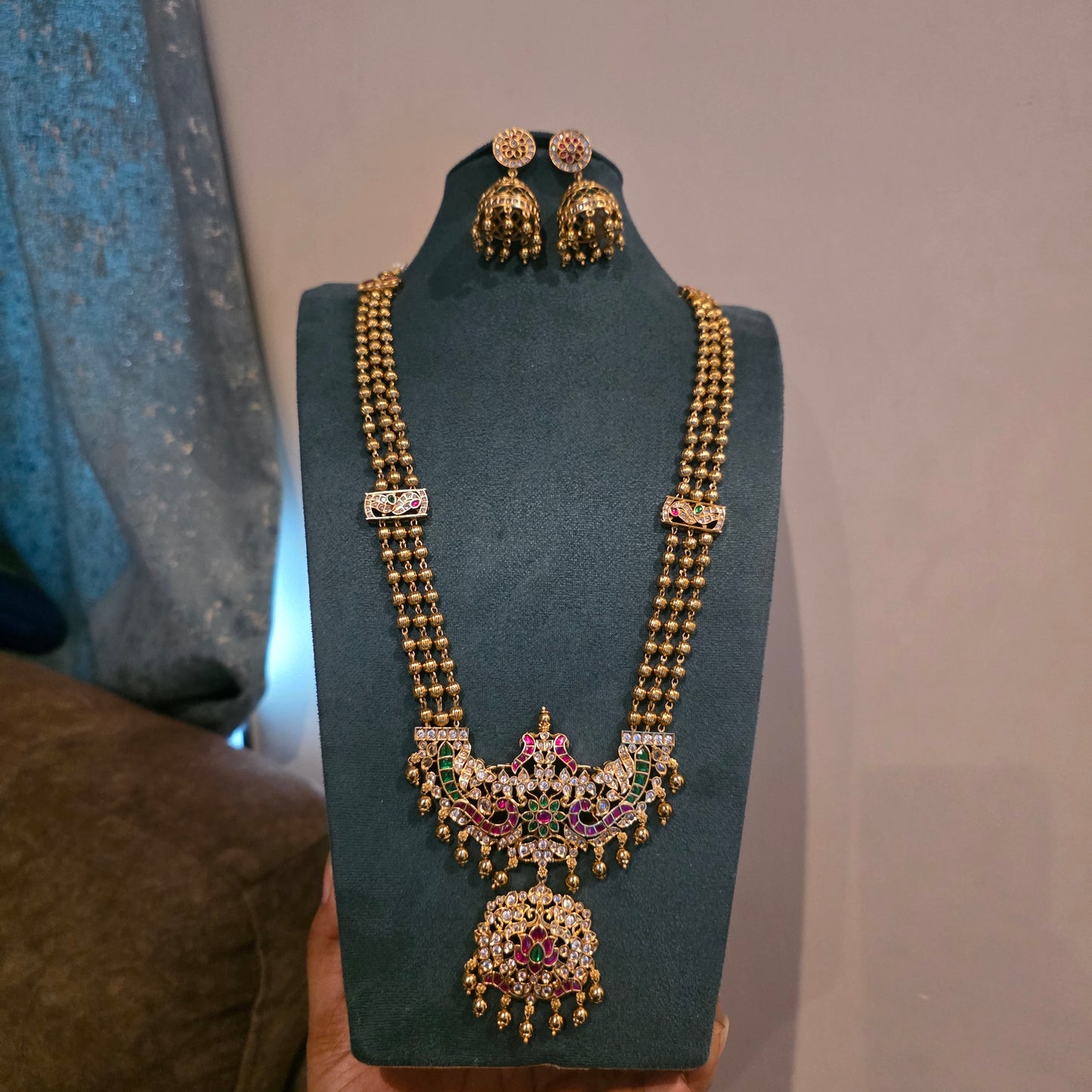 Rajini- jadau kundan rani haram set