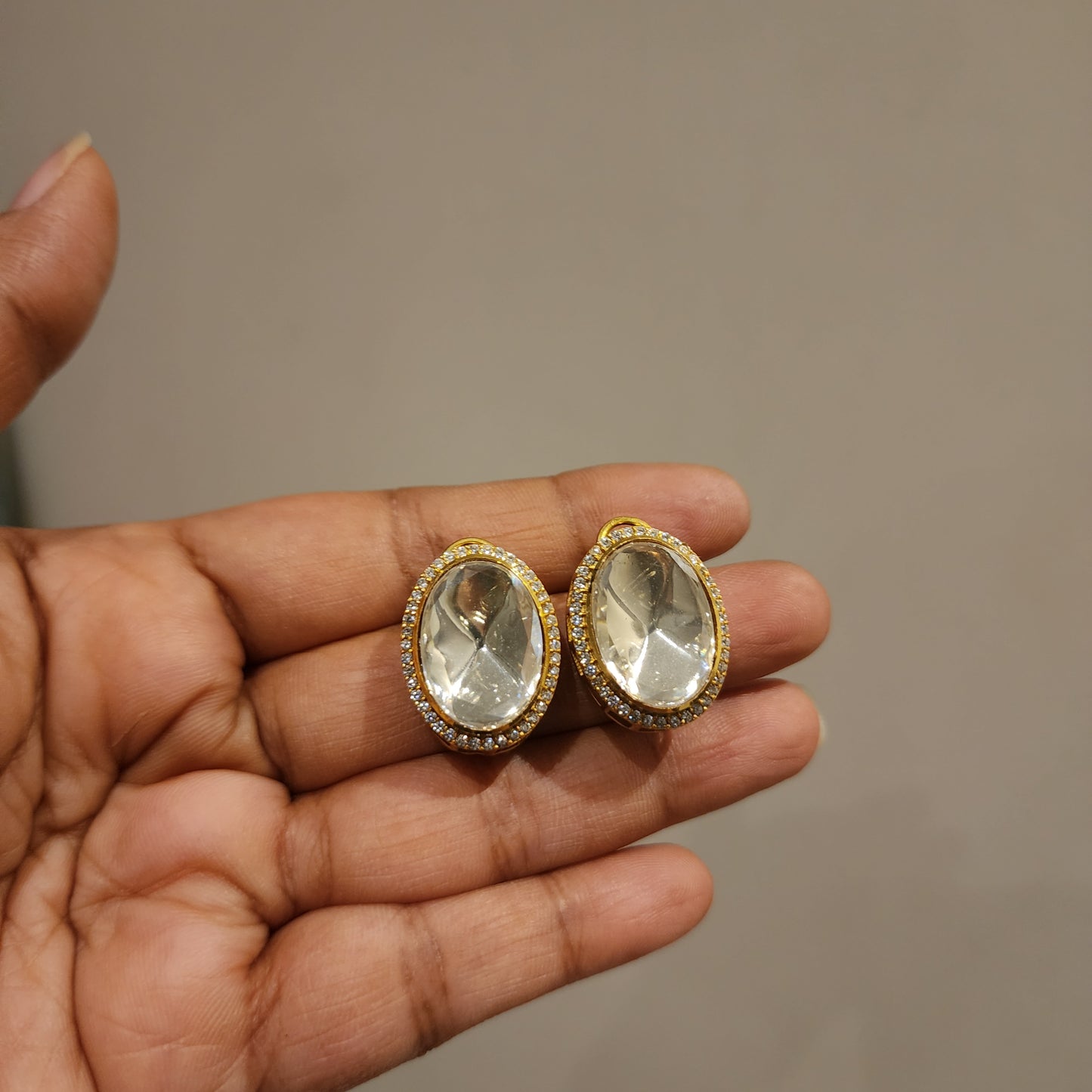 Oval shaped polki studs