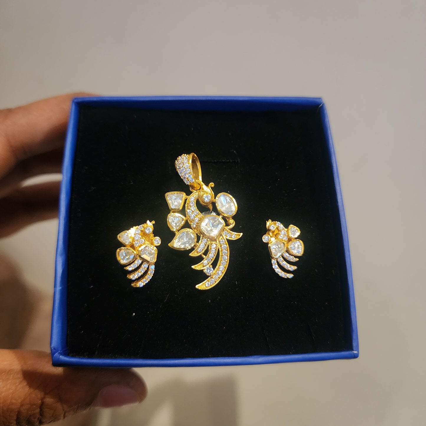 Peacock polki pendant