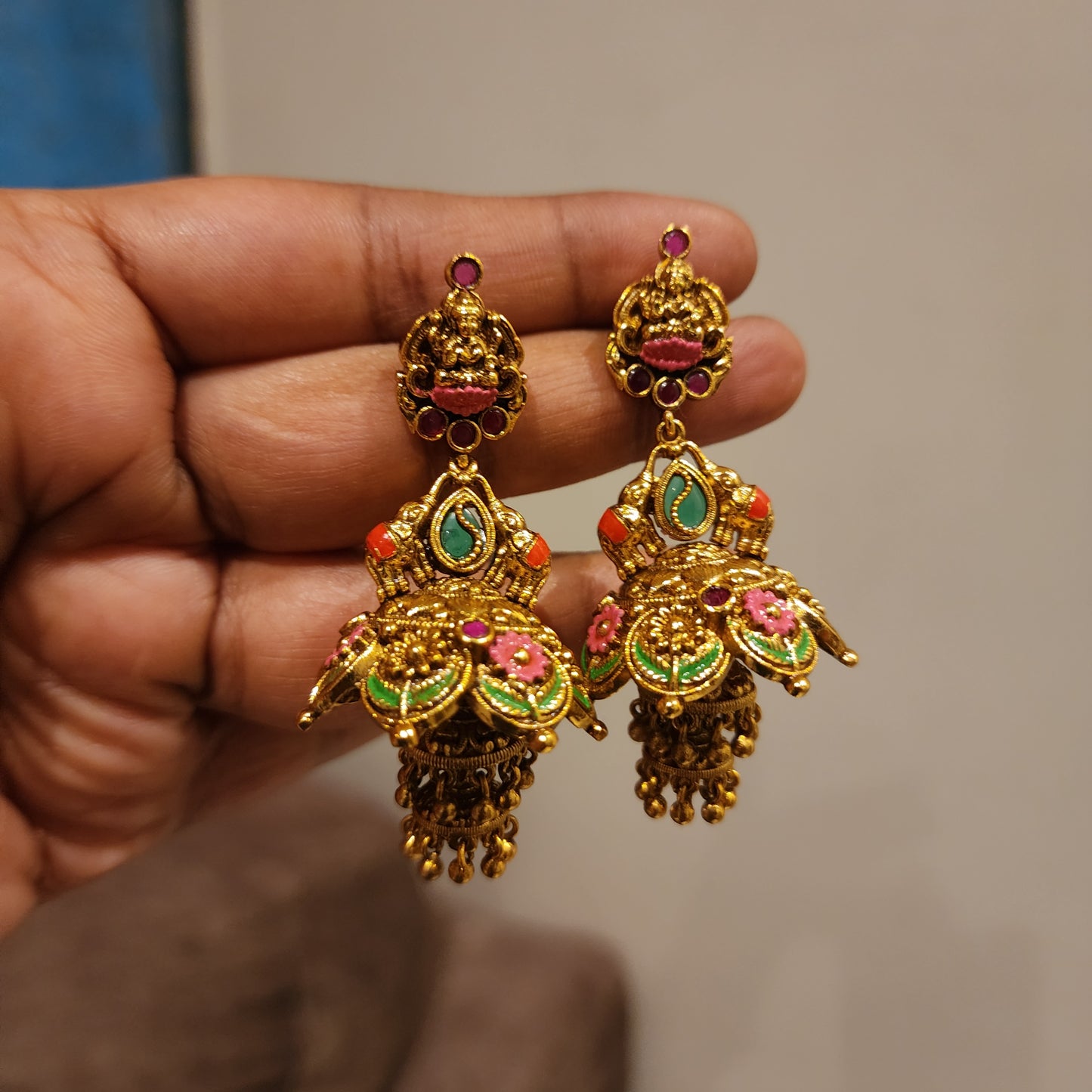 Rangina- meenakari antique layered jumkha