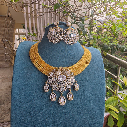 Dual Peacock victorian pendant set
