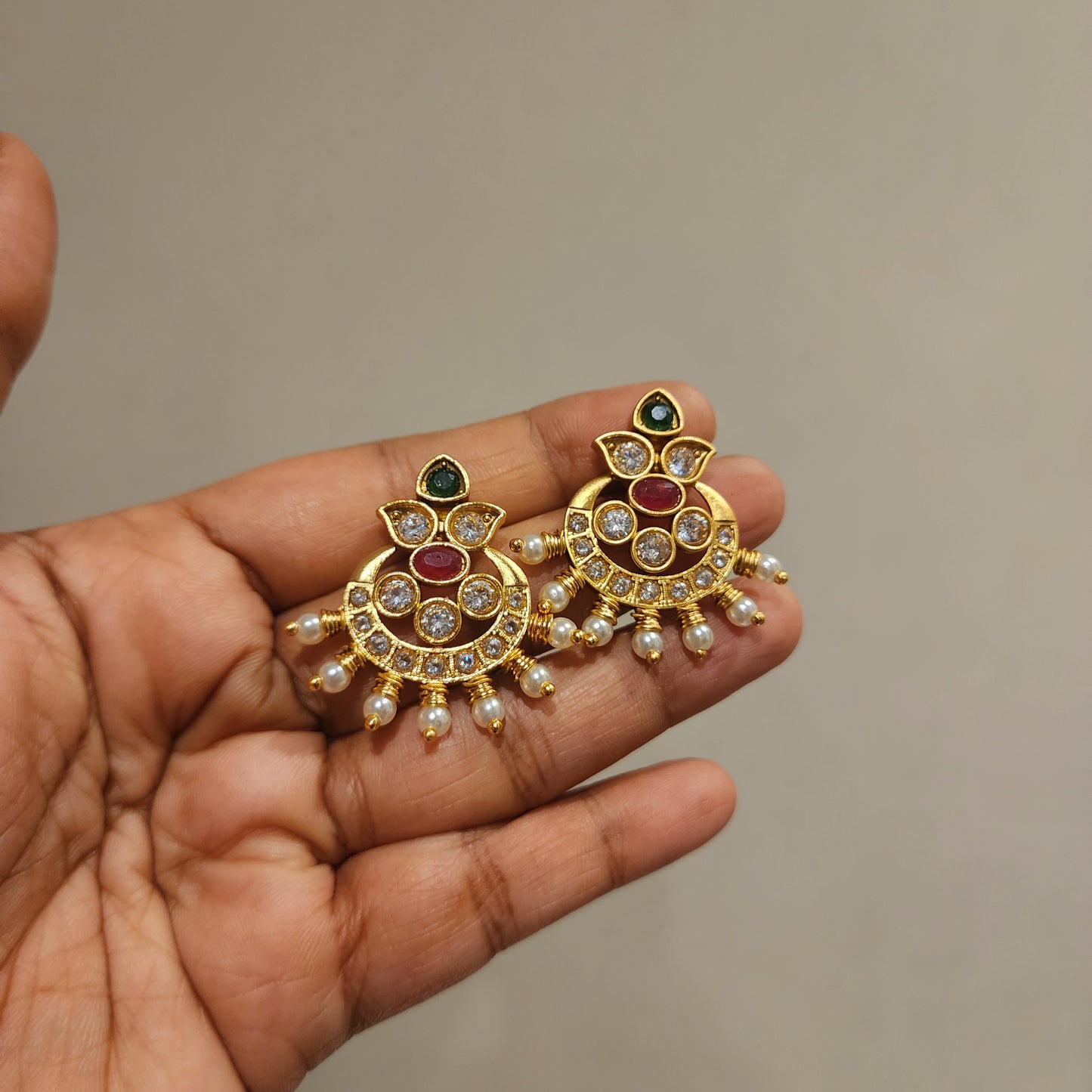 Shradha- blackthread neckset with kempstone motifs
