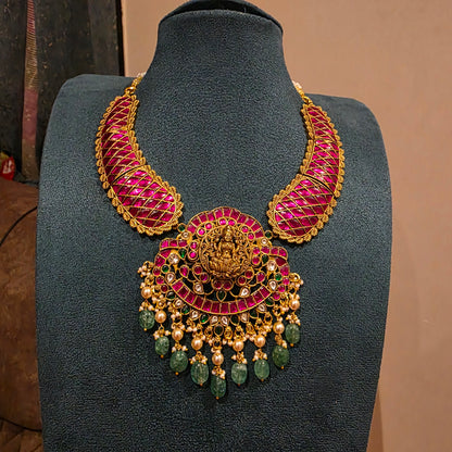 Bhagyalakshmi- jadau kundan and nakshi neckset