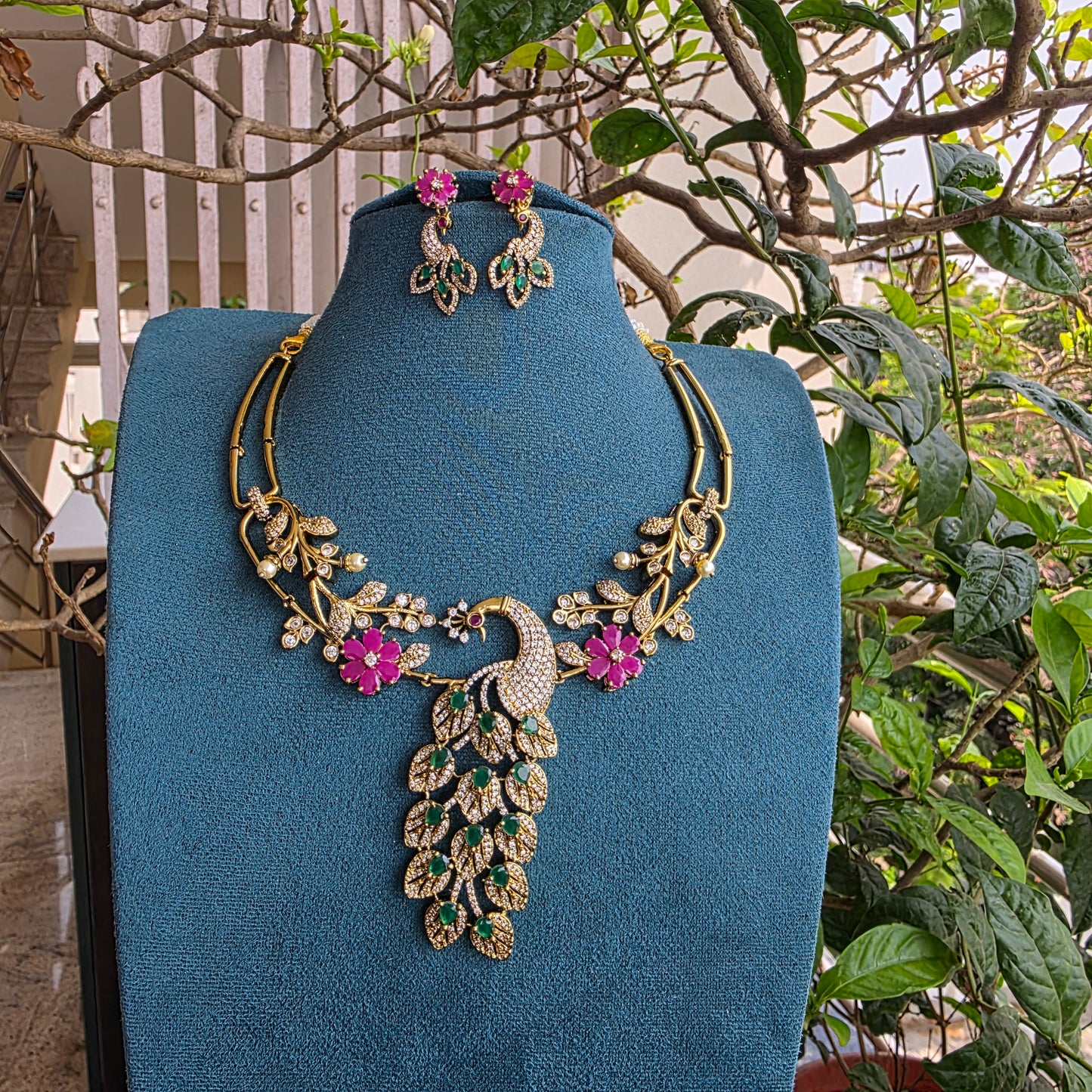 Nemali- victorian plated hasli with earrings