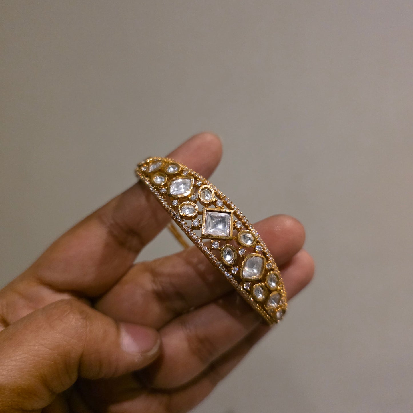 Ishika- polki openable bracelet