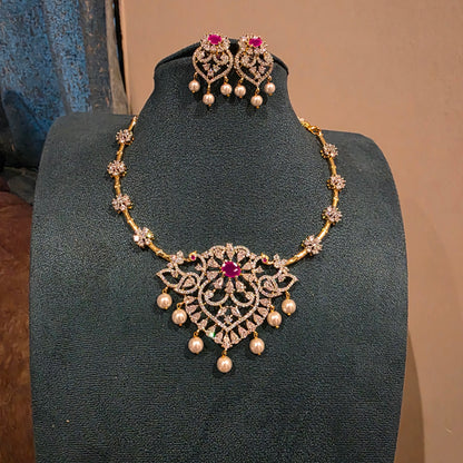 Kamala- ad flexible hasli with earrings