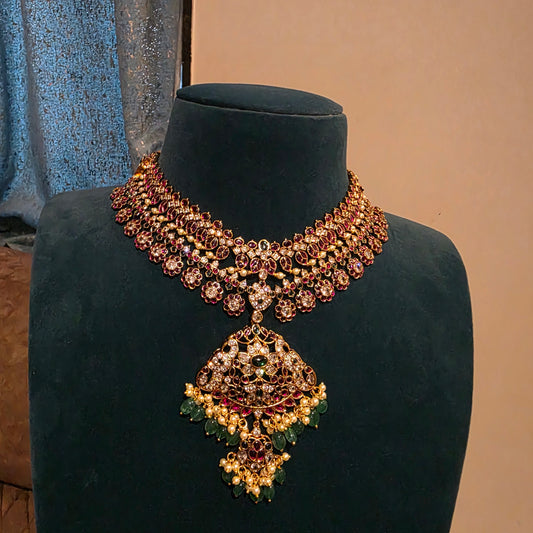 Praneetha- kempstones 2 layered neckset