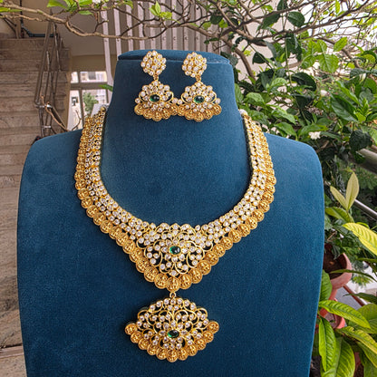 Ramya- short ad and kasu neckset
