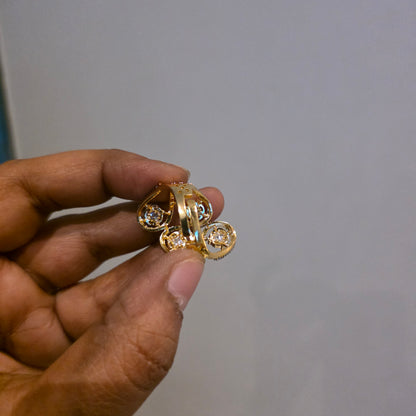Druv- diamond look alike finger ring