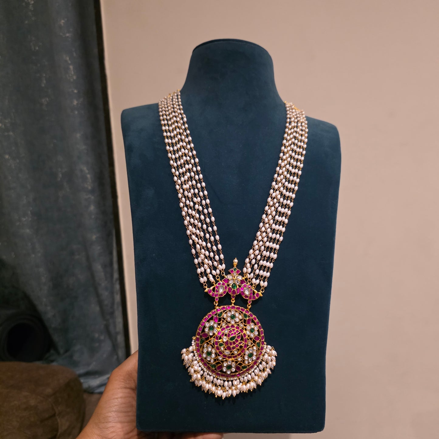 Yashoda- pearl and jadau haram