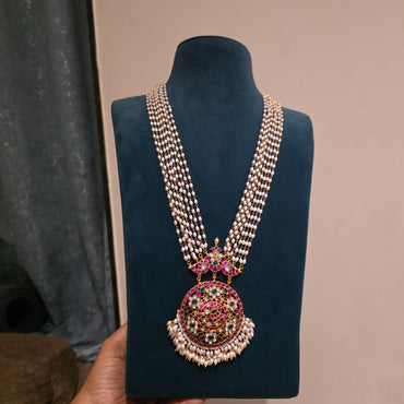 Yashoda- pearl and jadau haram