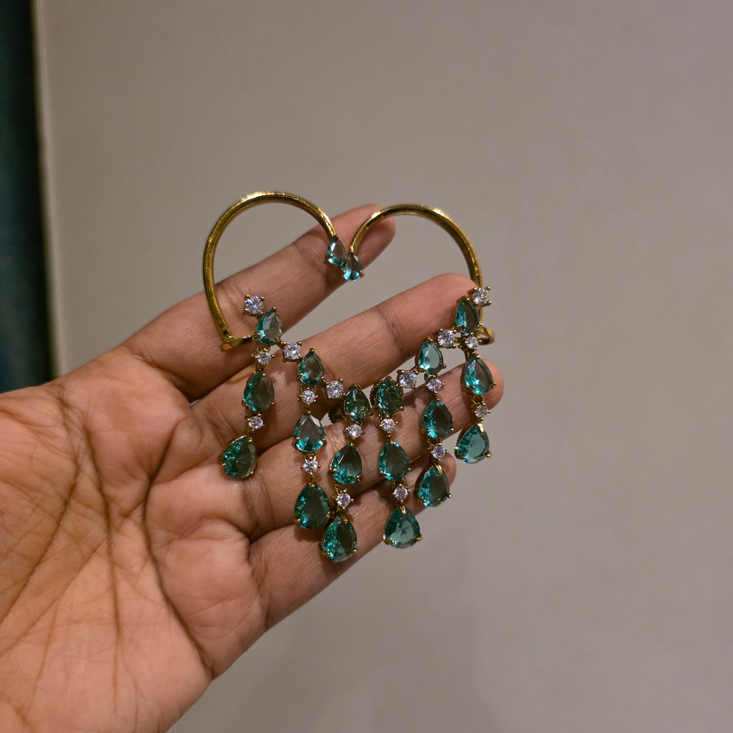 Crystal bloom ad victorian plated earrcuffs