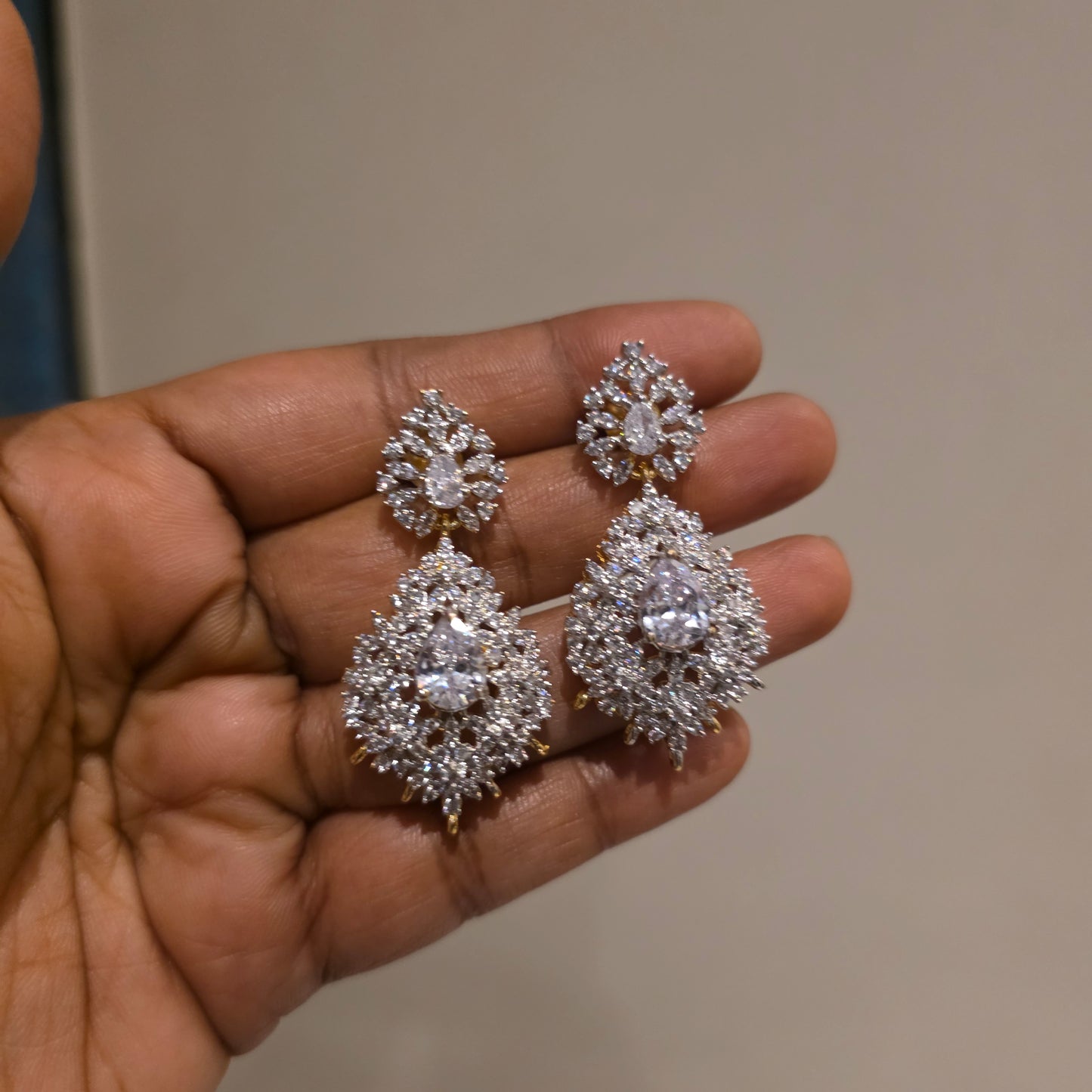 Nakshatra- three layered diamond neckset