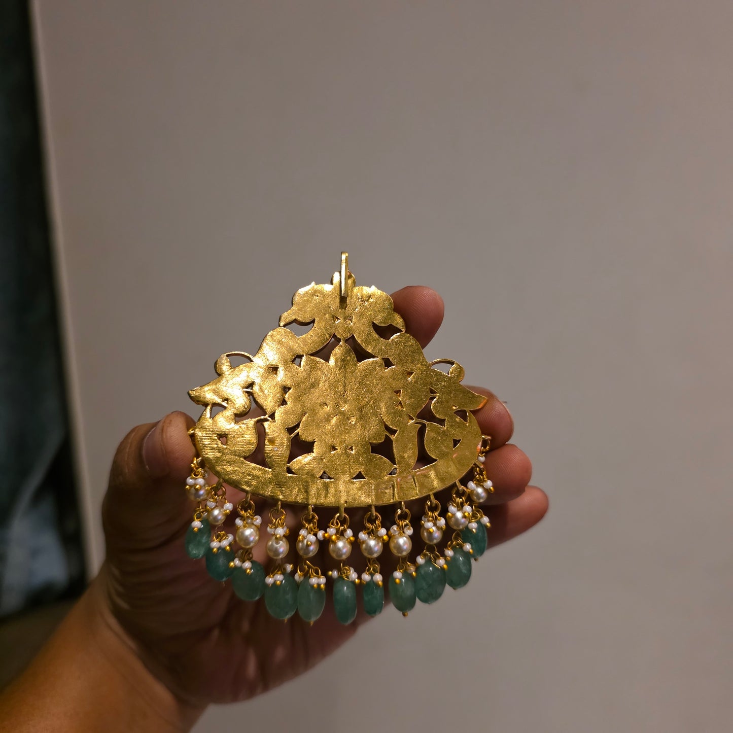 Manohari- jadau mangko neckset with detachable locket