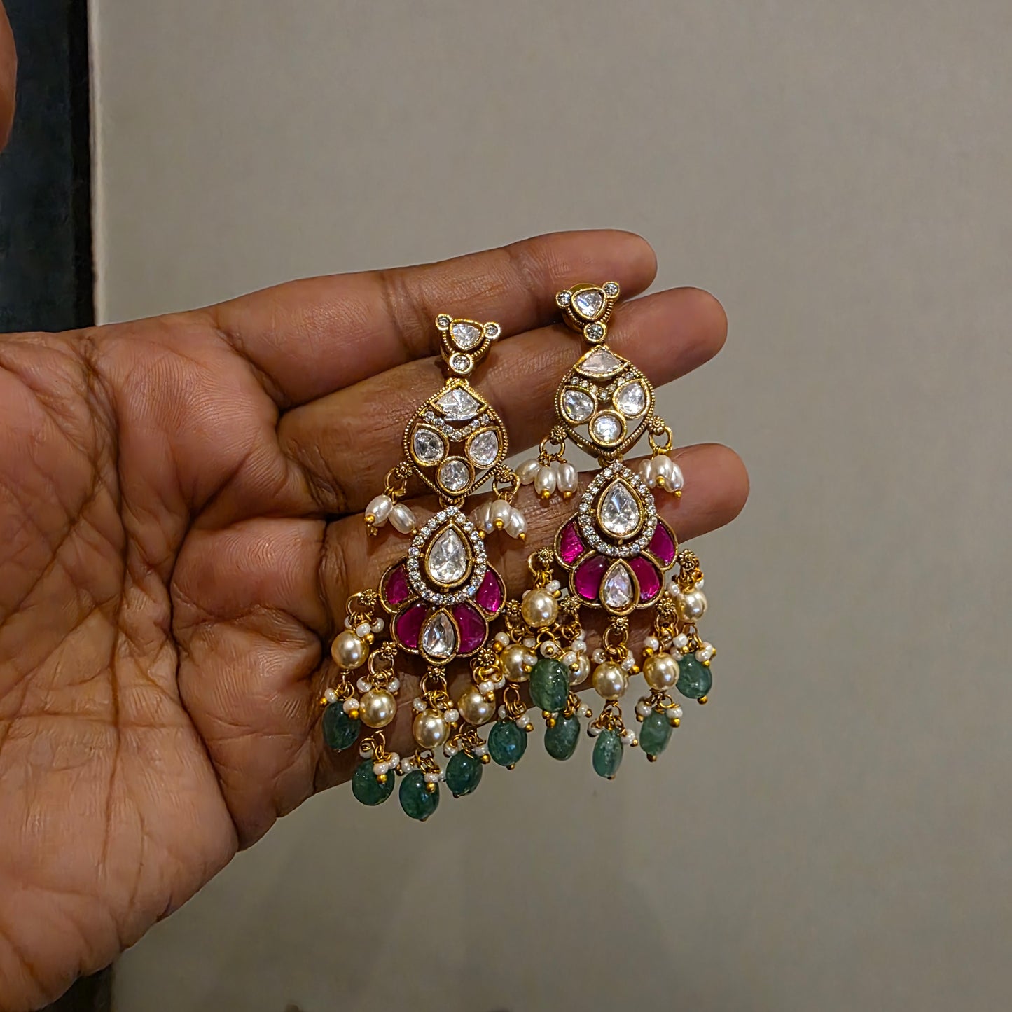 Varnika- moissanite and jadau neckset