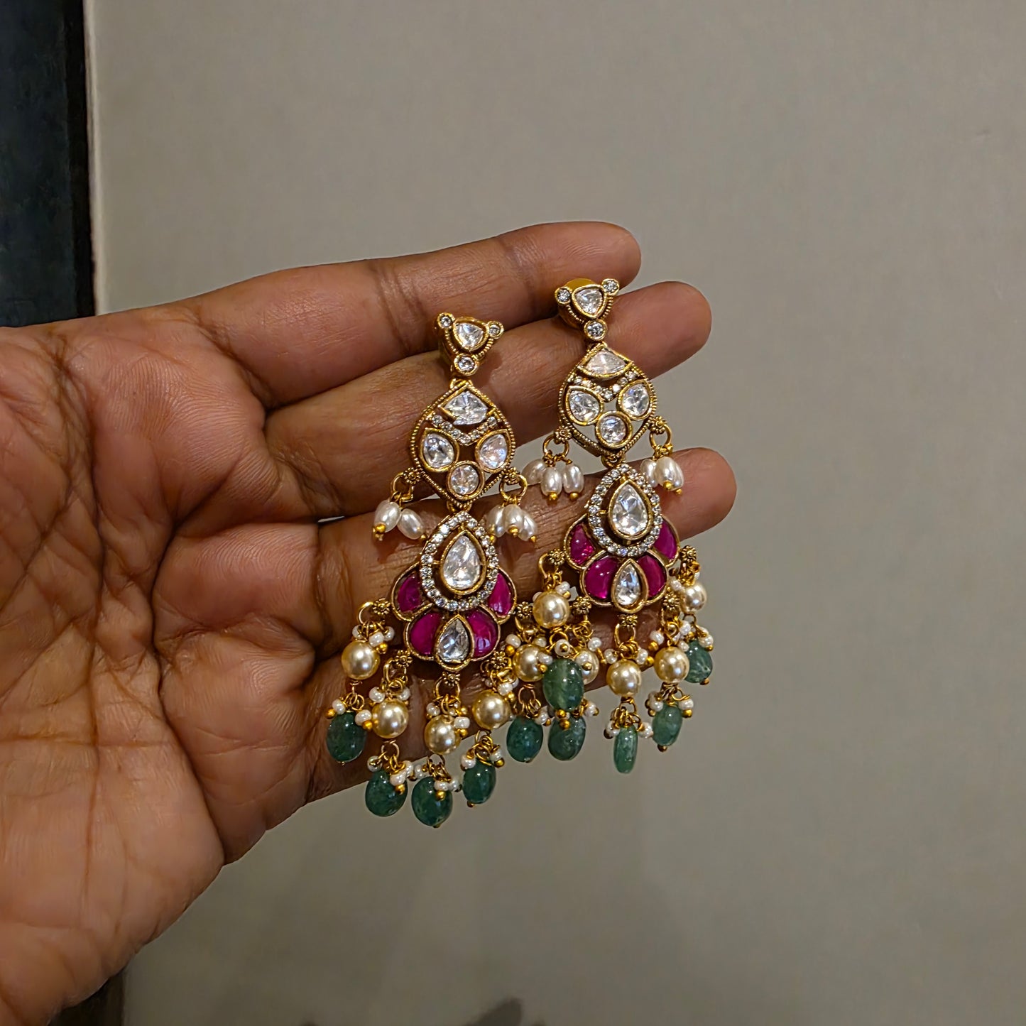 Varnika- moissanite and jadau neckset