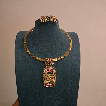 Kunjarah- hali with jadau pendant