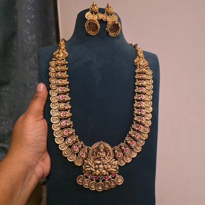Jayapradha- nakshi kasu haram set with jadau detailing