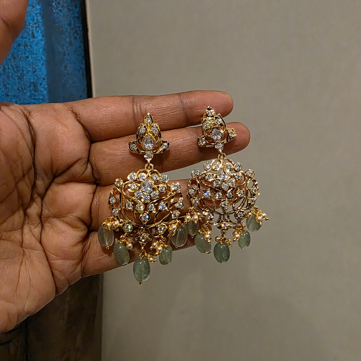 Viraj- uncut gold like earrings