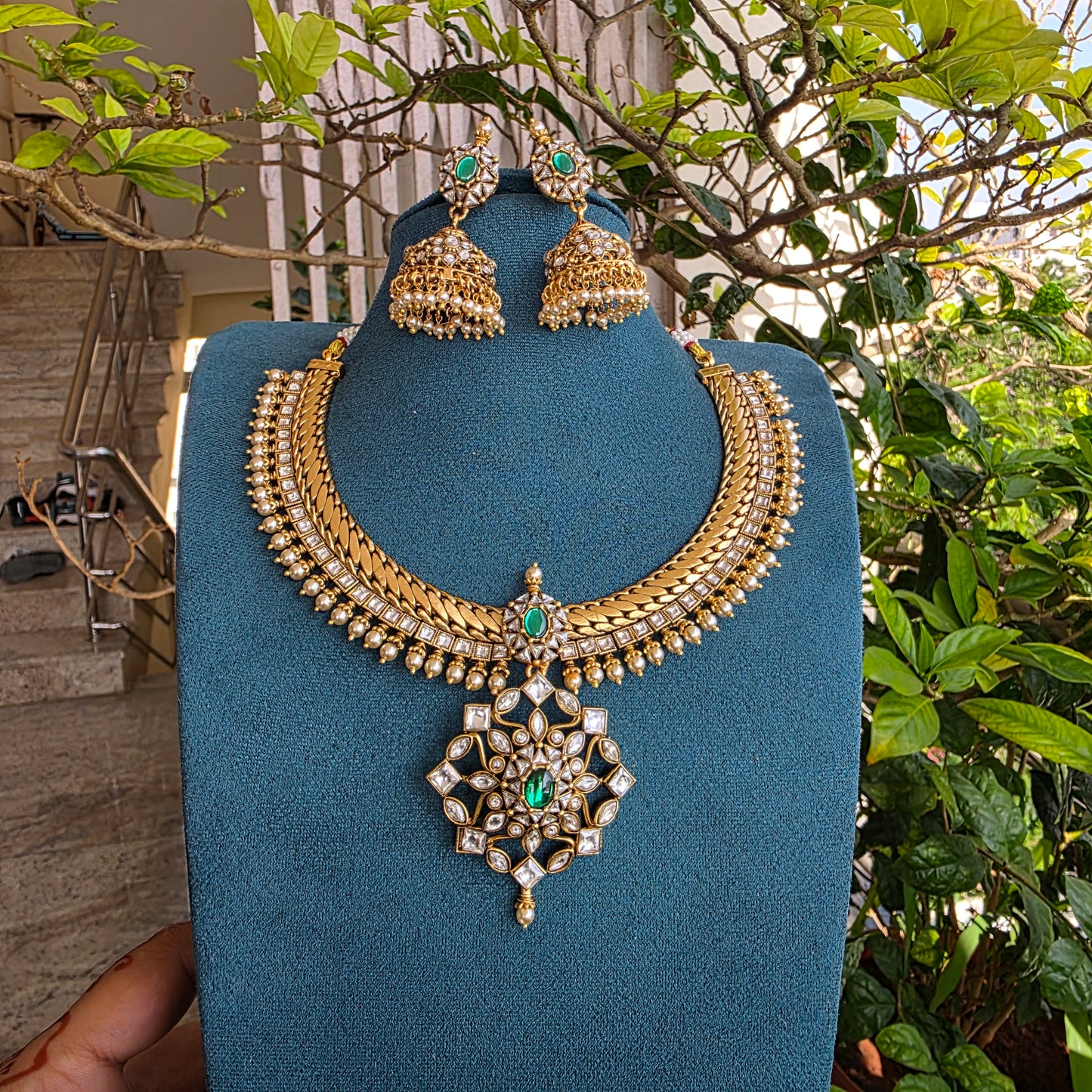 Saumya- jalebi kundan neckset
