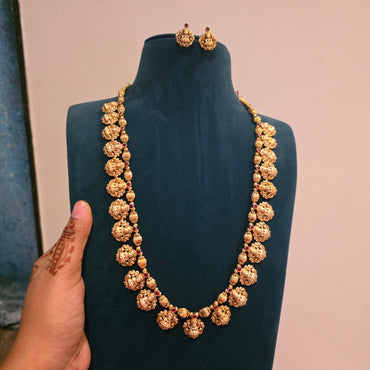 Siri- gundala mala with lakshmi devi motifs