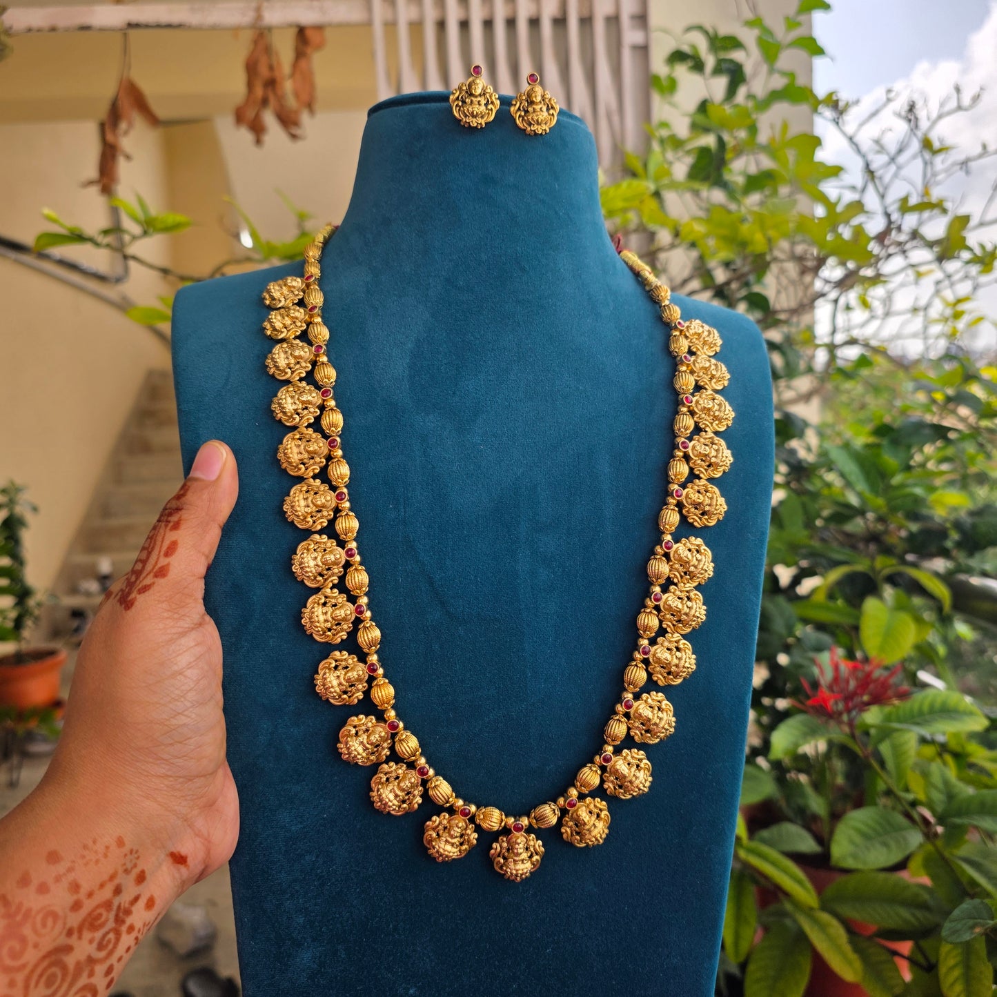 Siri- gundala mala with lakshmi devi motifs