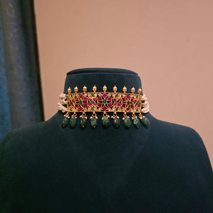 Kalavathi- pearl amd jadau choker