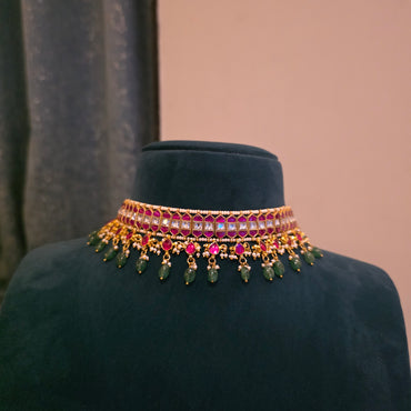 Mallika- flexible jadau choker