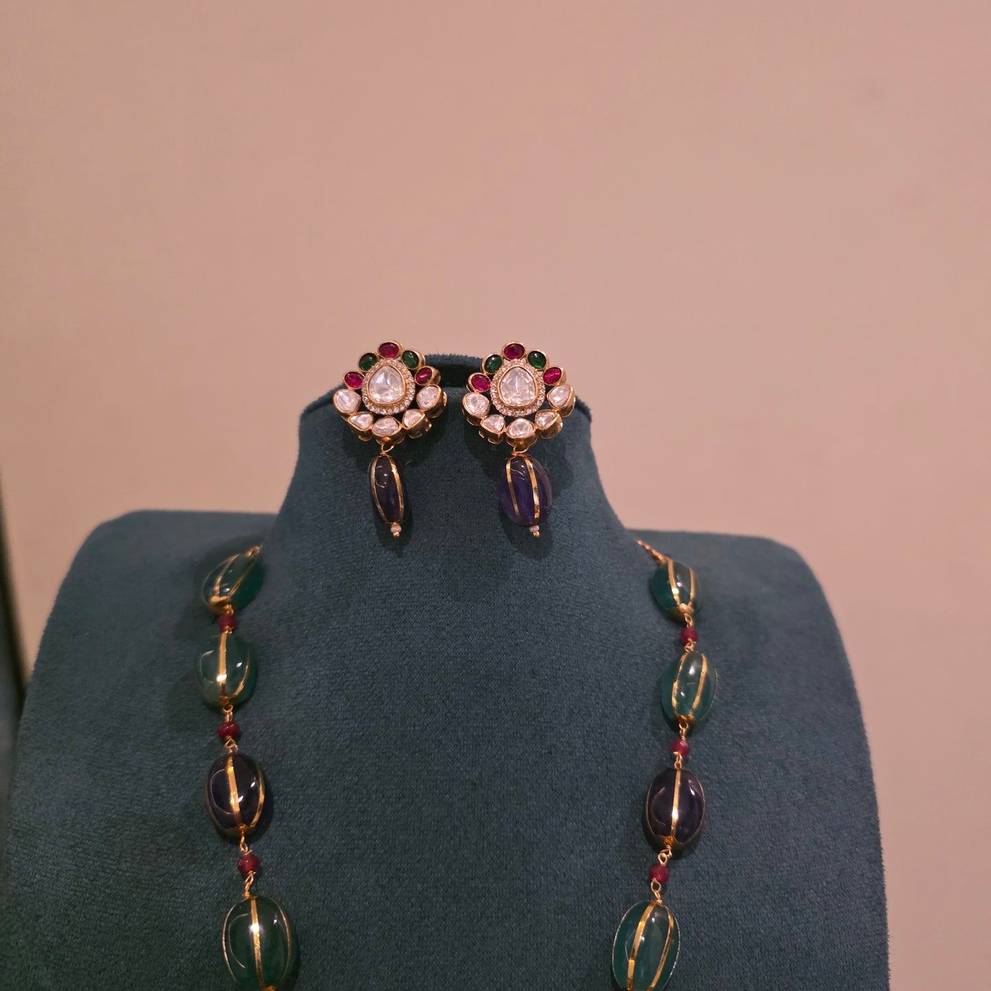 Shamantaka- fusion style neckset