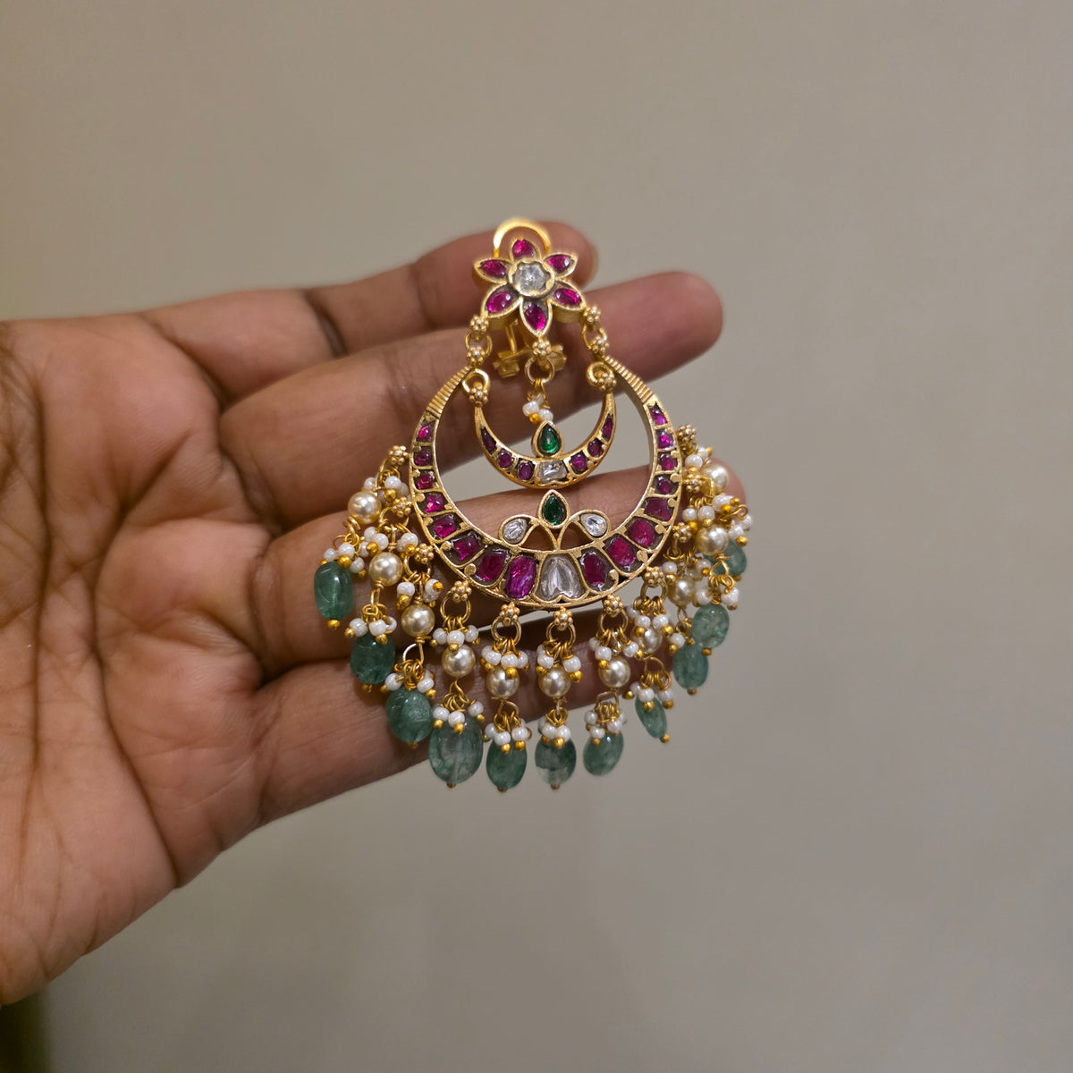 Chanchala- jadau chandbalis