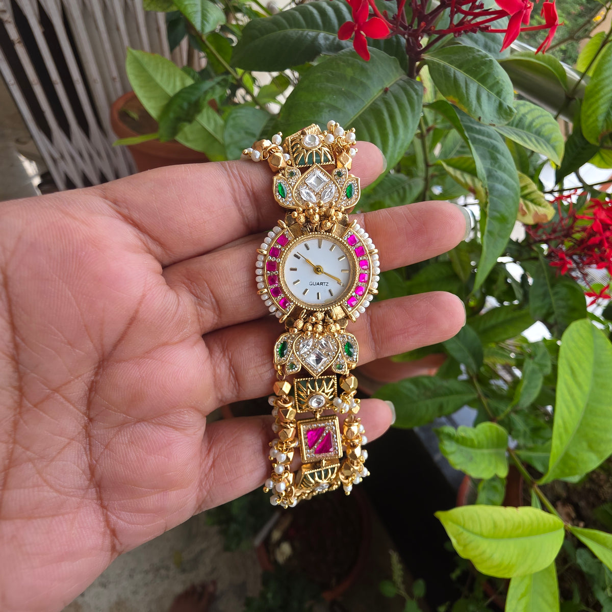 Mukund- heritage jadau kundan watch