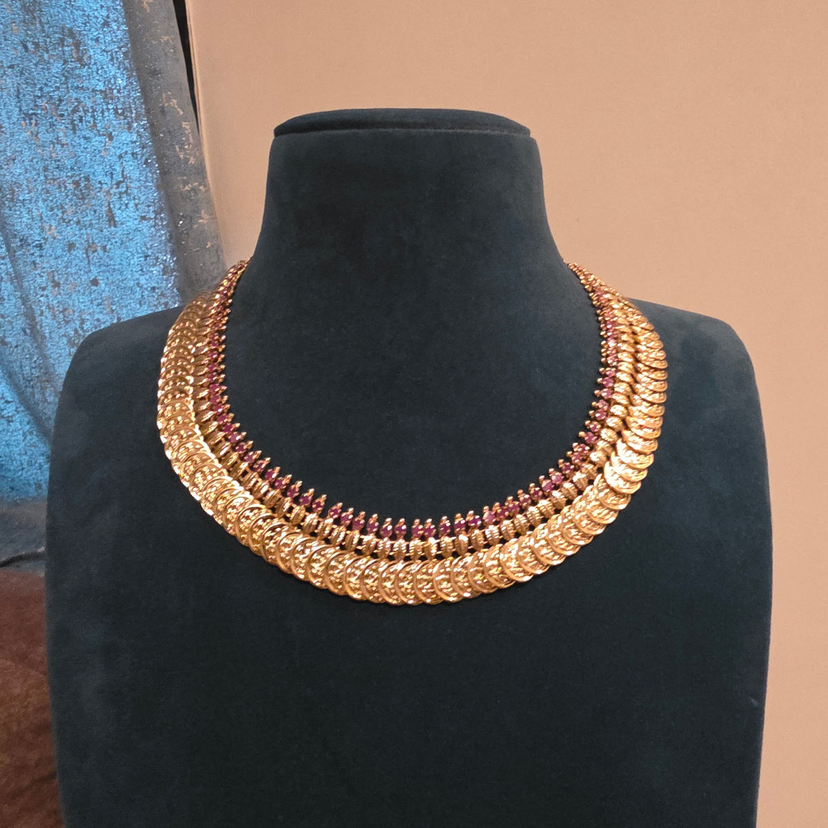 Lavanya- laxmi kasu mala short with earrings