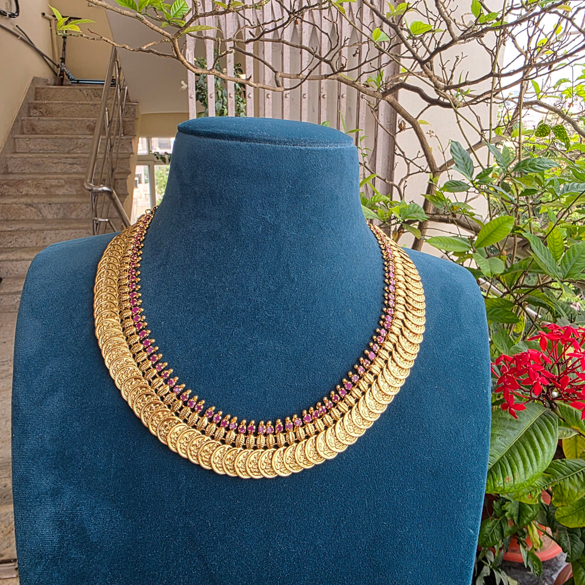 Lavanya- laxmi kasu mala short with earrings