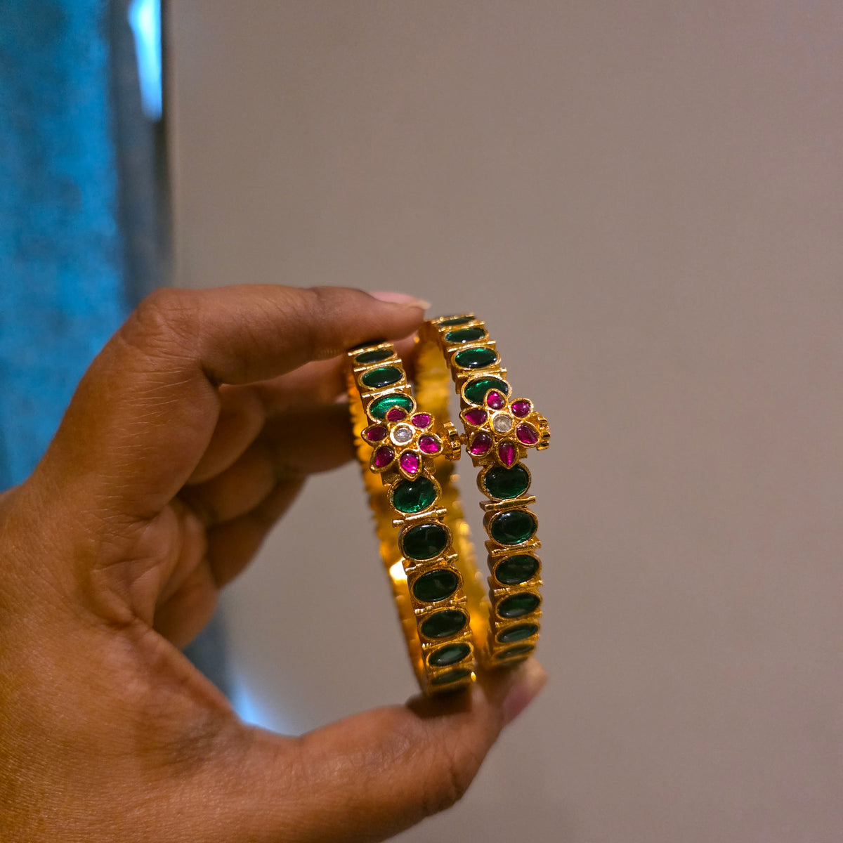 Bhanu- jadau kundan bangles(pair)